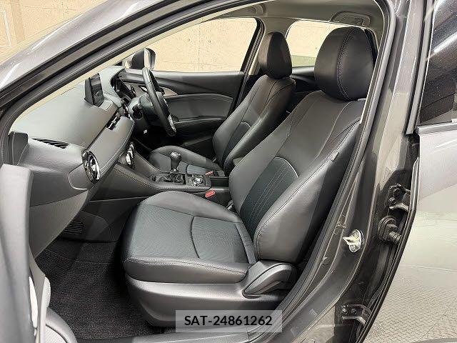 Mazda CX-3 2019-09 8685371-5