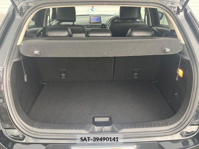 Mazda CX-3 2016-01 8741501-7