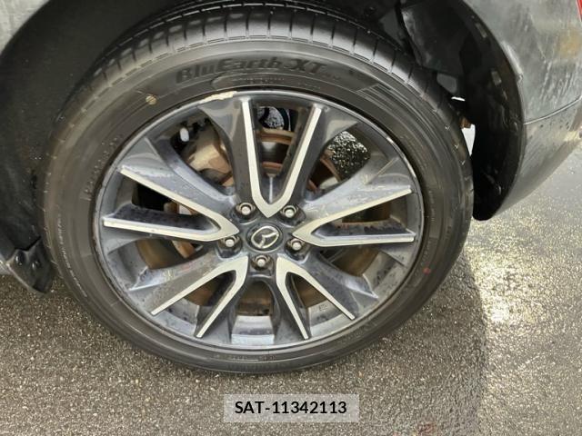 Mazda CX-3 2018-02 8741500-2