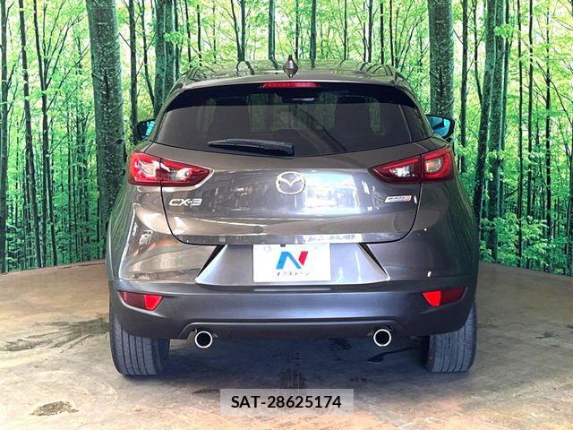 Mazda CX-3 2015-06 8779920-8