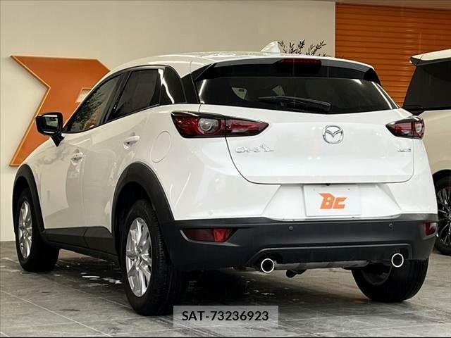 Mazda CX-3 2023-12 8779915-12