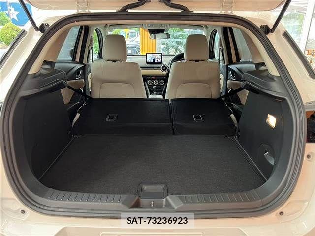 Mazda CX-3 2023-12 8779915-20