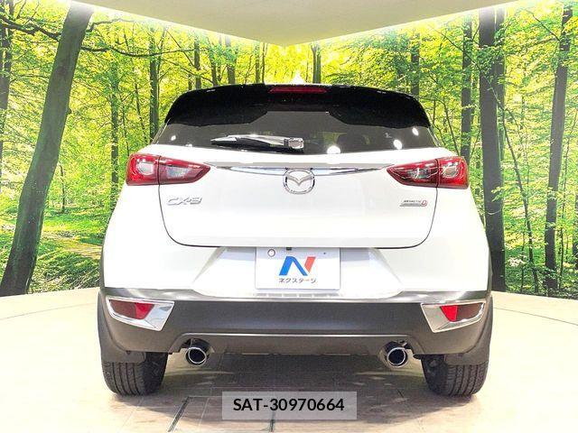 Mazda CX-3 2016-11 8779919-14