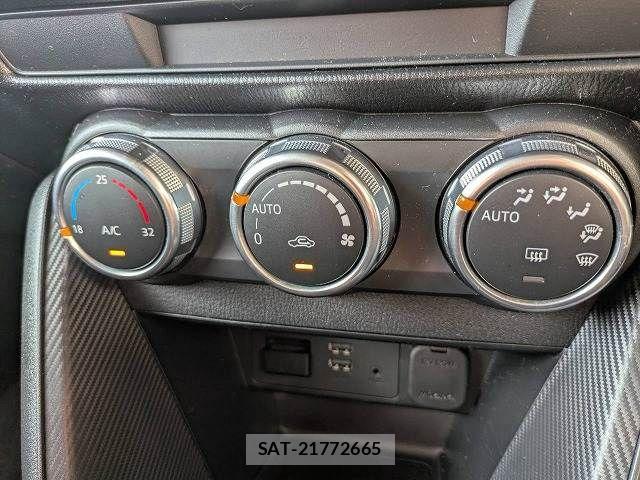 Mazda CX-3 2016-05 8795665-9