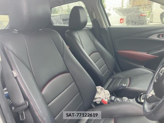 Mazda CX-3 2016-02 8795667-8
