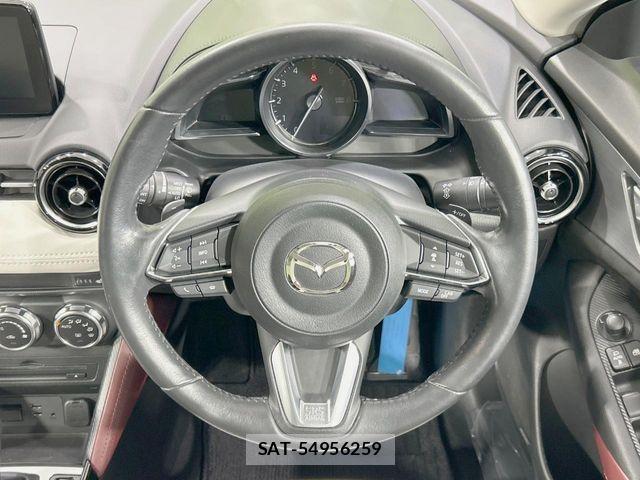 Mazda CX-3 2017-09 8828479-10