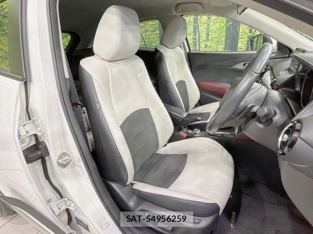 Mazda CX-3 2017-09 8828479-7