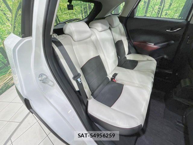 Mazda CX-3 2017-09 8828479-8