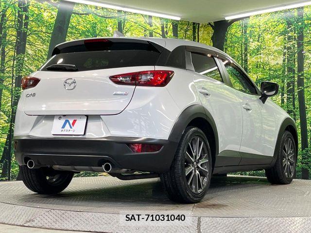 Mazda CX-3 2015-11 8828480-16