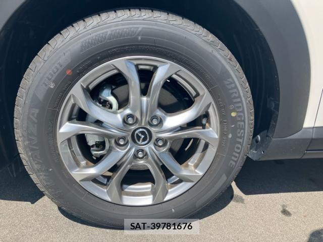 Mazda CX-3 2024-10 8828476-8