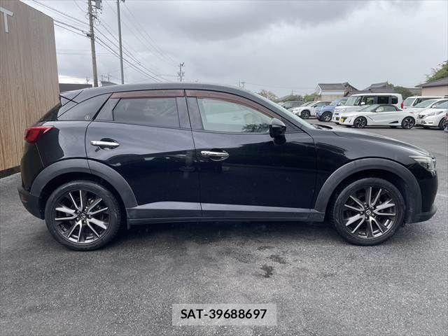 Mazda CX-3 2016-07 8848609-15