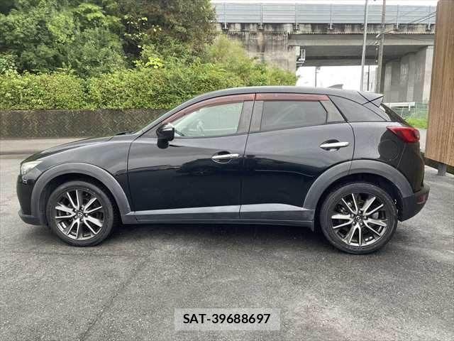 Mazda CX-3 2016-07 8848609-19