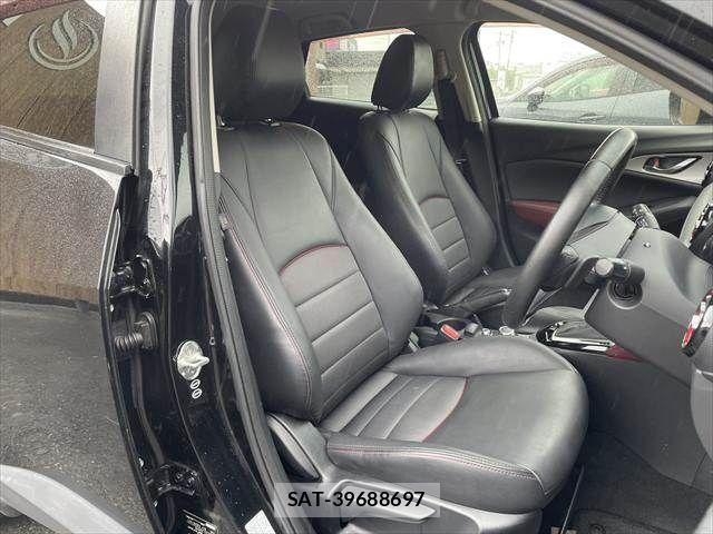 Mazda CX-3 2016-07 8848609-7