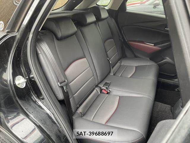 Mazda CX-3 2016-07 8848609-8