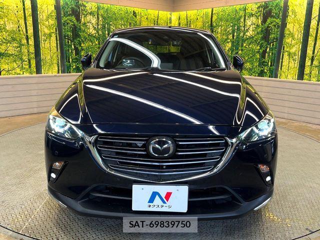 Mazda CX-3 2018-05 8848607-14