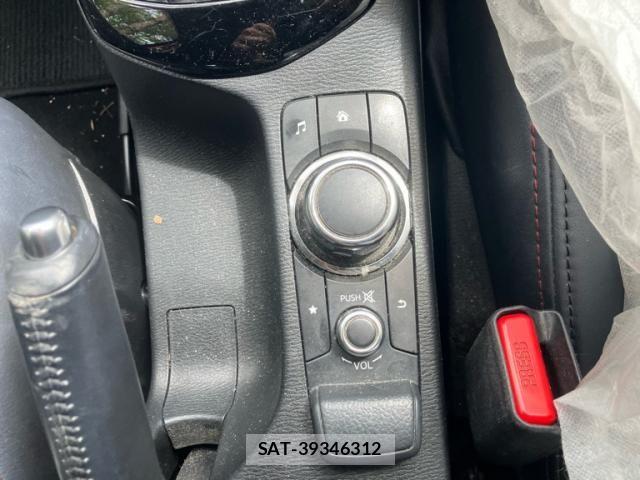 Mazda CX-3 2015-10 8848611-22