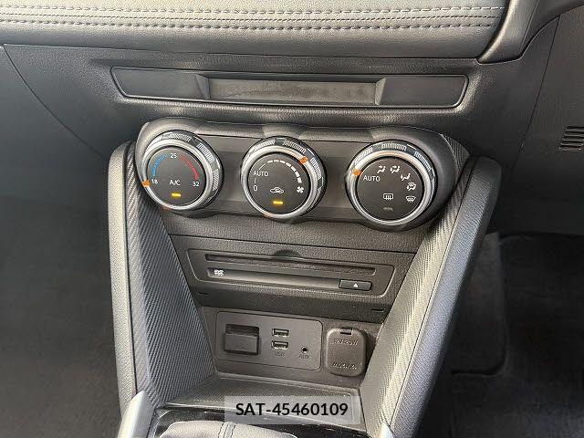 Mazda CX-3 2017-11 8848608-15