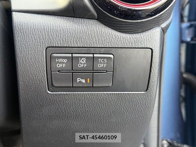 Mazda CX-3 2017-11 8848608-16