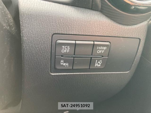 Mazda CX-3 2016-01 8848610-18