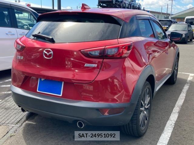 Mazda CX-3 2016-01 8848610-3