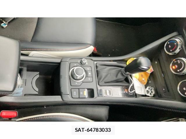 Mazda CX-3 2022-03 8879312-17