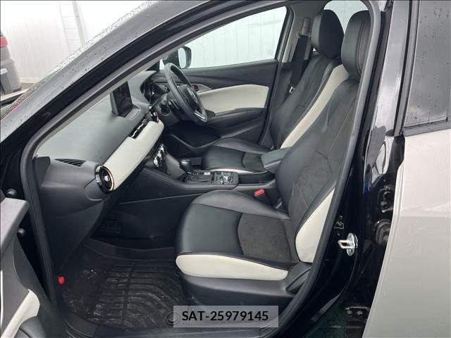 Mazda CX-3 2023-02 8879310-16