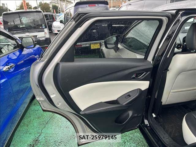Mazda CX-3 2023-02 8879310-19