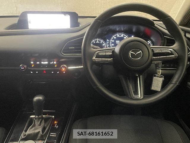 Mazda CX-30 2022-09 608406-1