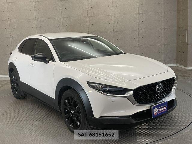 Mazda CX-30 2022-09 608406-4