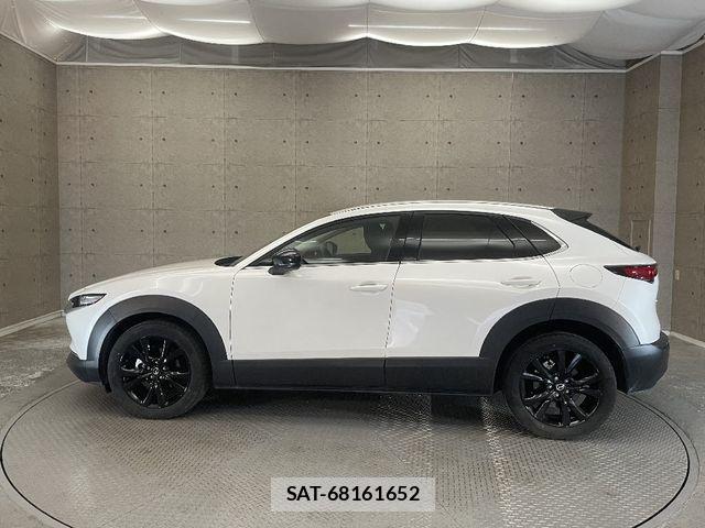 Mazda CX-30 2022-09 608406-7