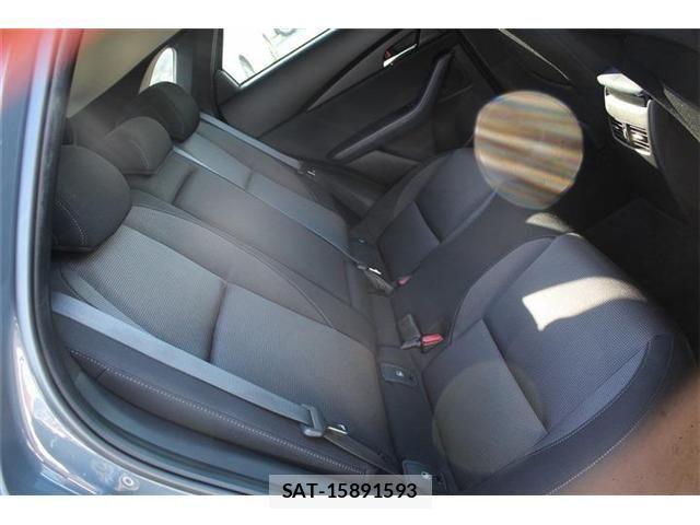 Mazda CX-30 2019-11 768109-15