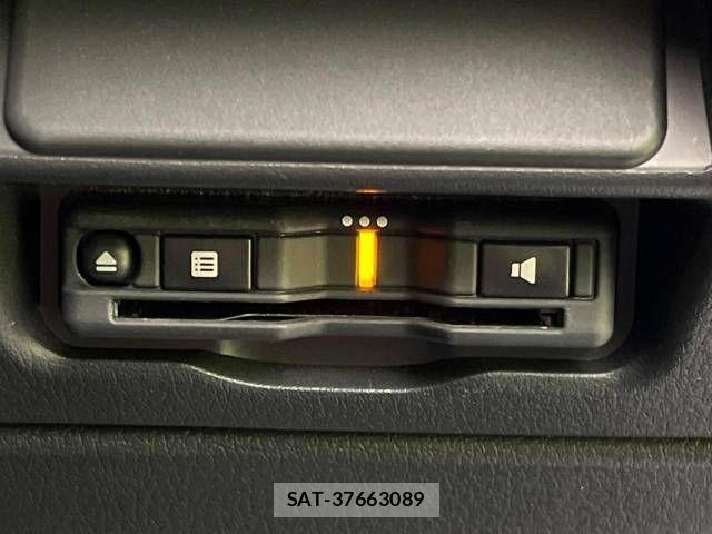 Mazda CX-30 2020-09 801775-7