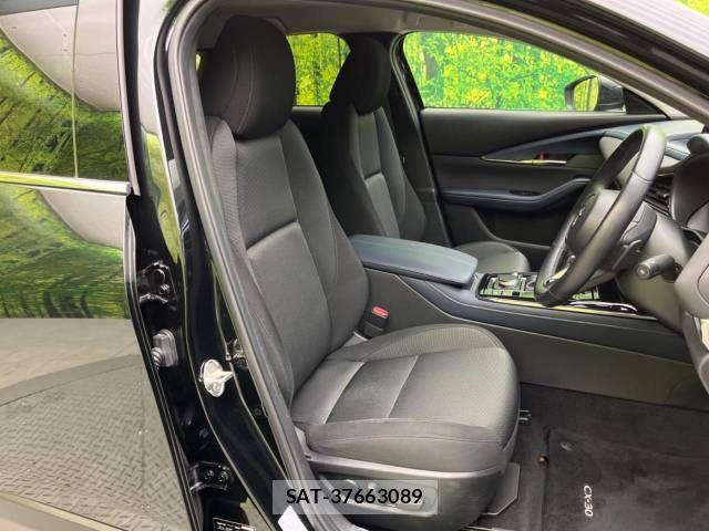 Mazda CX-30 2020-09 801775-8