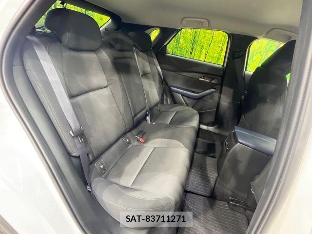 Mazda CX-30 2020-07 1235540-8