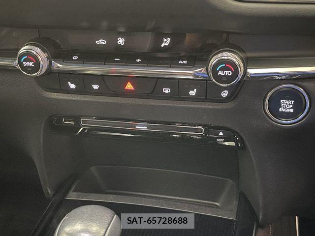 Mazda CX-30 2021-02 1299146-9