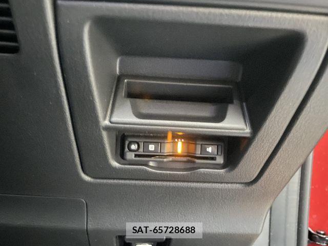 Mazda CX-30 2021-02 1299146-12