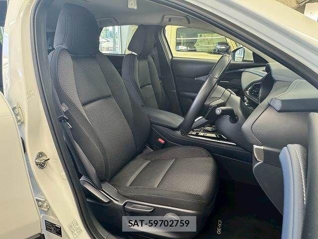 Mazda CX-30 2020-11 1327587-4