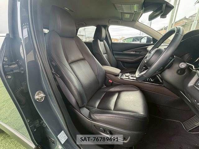 Mazda CX-30 2021-01 1366085-11
