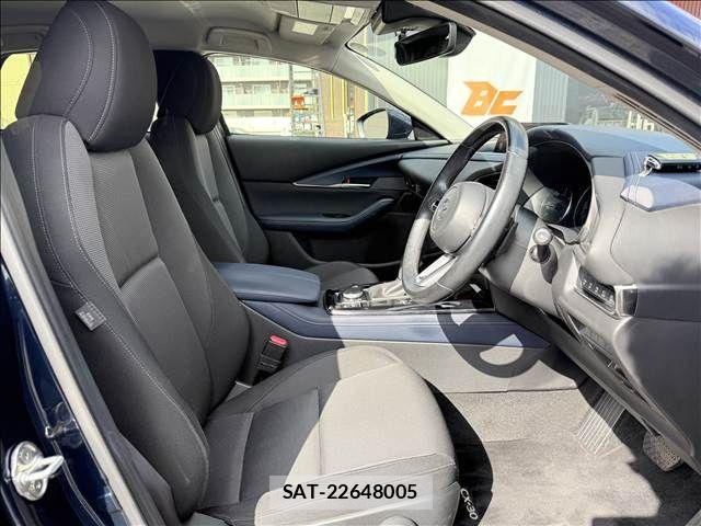 Mazda CX-30 2021-01 3664919-8