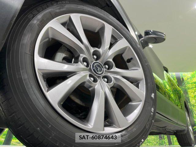 Mazda CX-30 2019-10 3767111-13