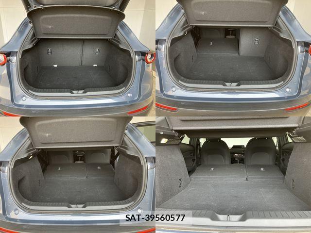 Mazda CX-30 2022-07 4638532-6