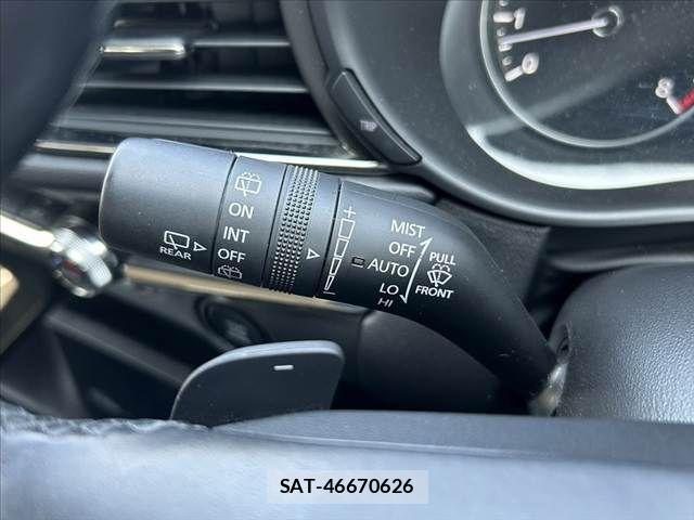 Mazda CX-30 2022-09 4752424-22