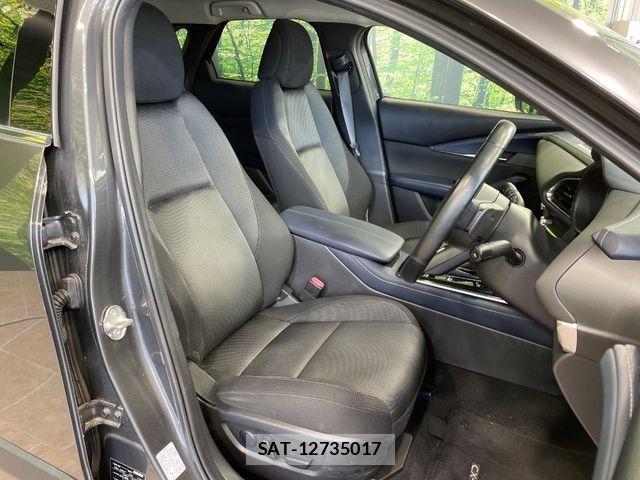 Mazda CX-30 2020-01 4936890-7