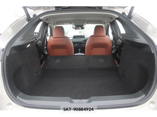 Mazda CX-30 2023-11 6213188-27