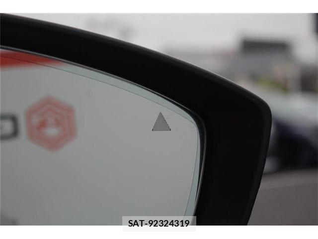 Mazda CX-30 2023-10 6213204-15
