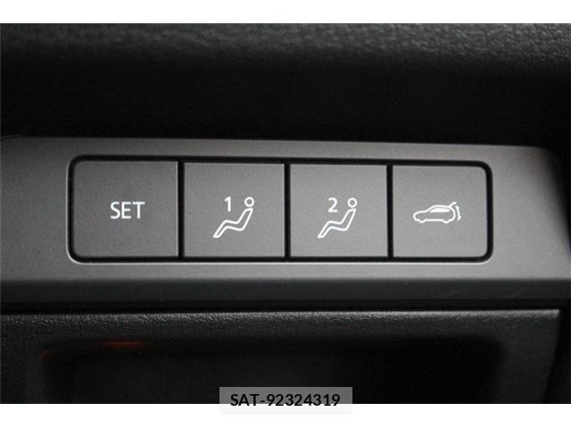 Mazda CX-30 2023-10 6213204-26