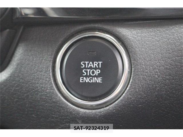 Mazda CX-30 2023-10 6213204-6
