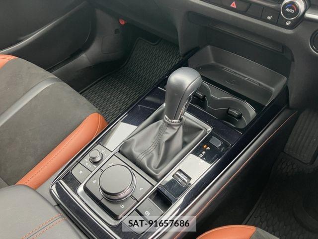 Mazda CX-30 2024-03 6213187-9