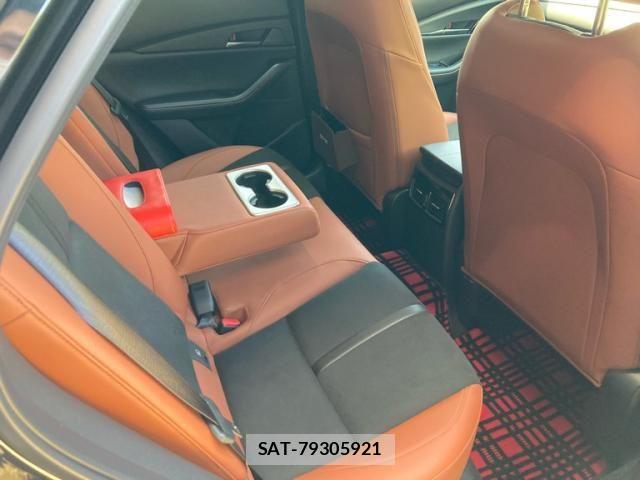 Mazda CX-30 2024-09 6243124-8