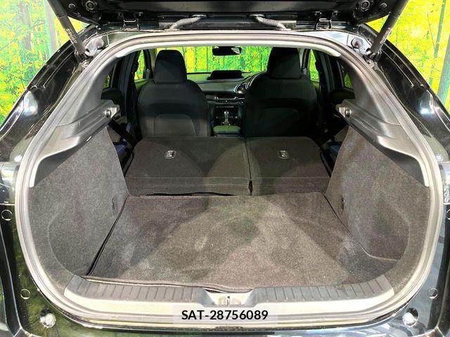 Mazda CX-30 2022-01 6271383-9
